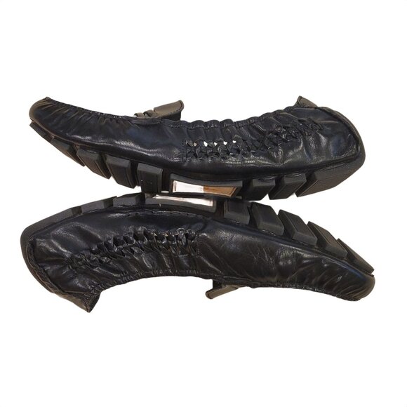 Cole Haan Women's Sadie Huarache Black Leather Flats, Size 11, New - Picture 3 of 6